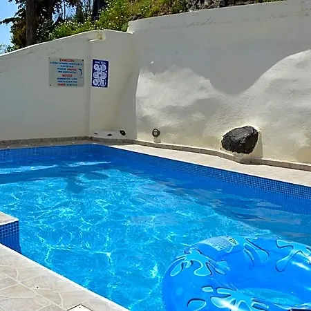 Anemomilos Hotel